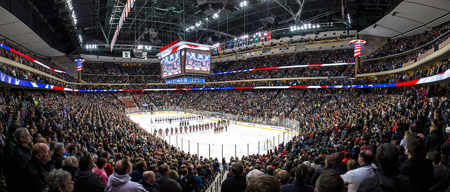 2015_Boys_AA_Championship_game_at_the_Xcel_Energy_Center
