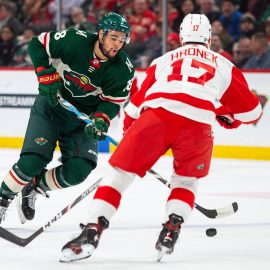 NHL: Detroit Red Wings at Minnesota Wild