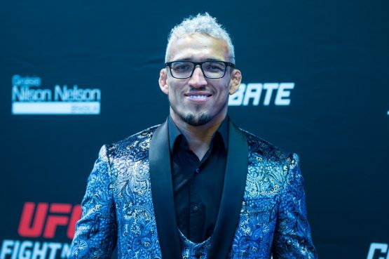 charles oliveira