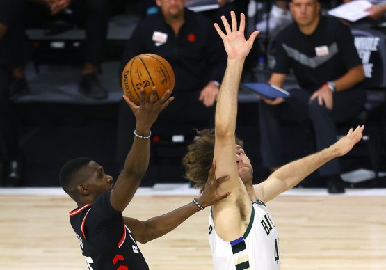 chris boucher robin lopez