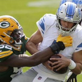 NFL: Detroit Lions at Green Bay Packers