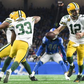 NFL: Green Bay Packers at Detroit Lions