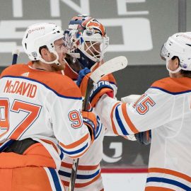 Oilers Shock Canucks