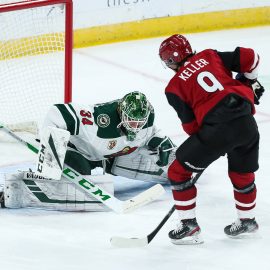 NHL: Arizona Coyotes at Minnesota Wild