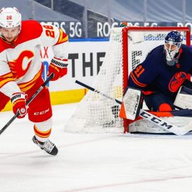 Flames beat Oilers