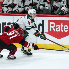 NHL: Arizona Coyotes at Minnesota Wild