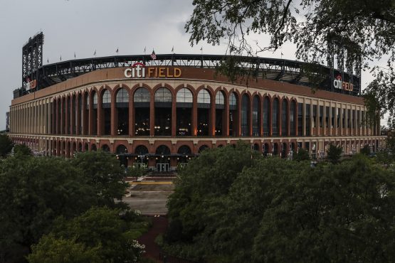 MLB: Pittsburgh Pirates at New York Mets