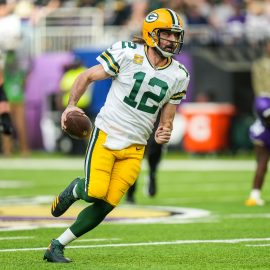 NFL: Green Bay Packers at Minnesota Vikings