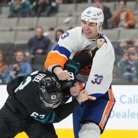NHL: New York Islanders at San Jose Sharks