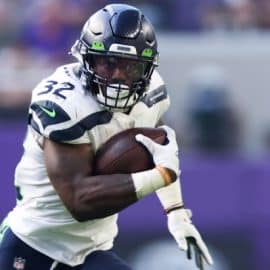 NFL Twitter Reacts to Seahawks RB Chris Carson's Retirement