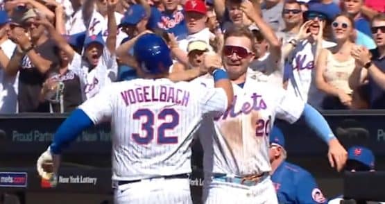 Vogelbach Alonso Handshake