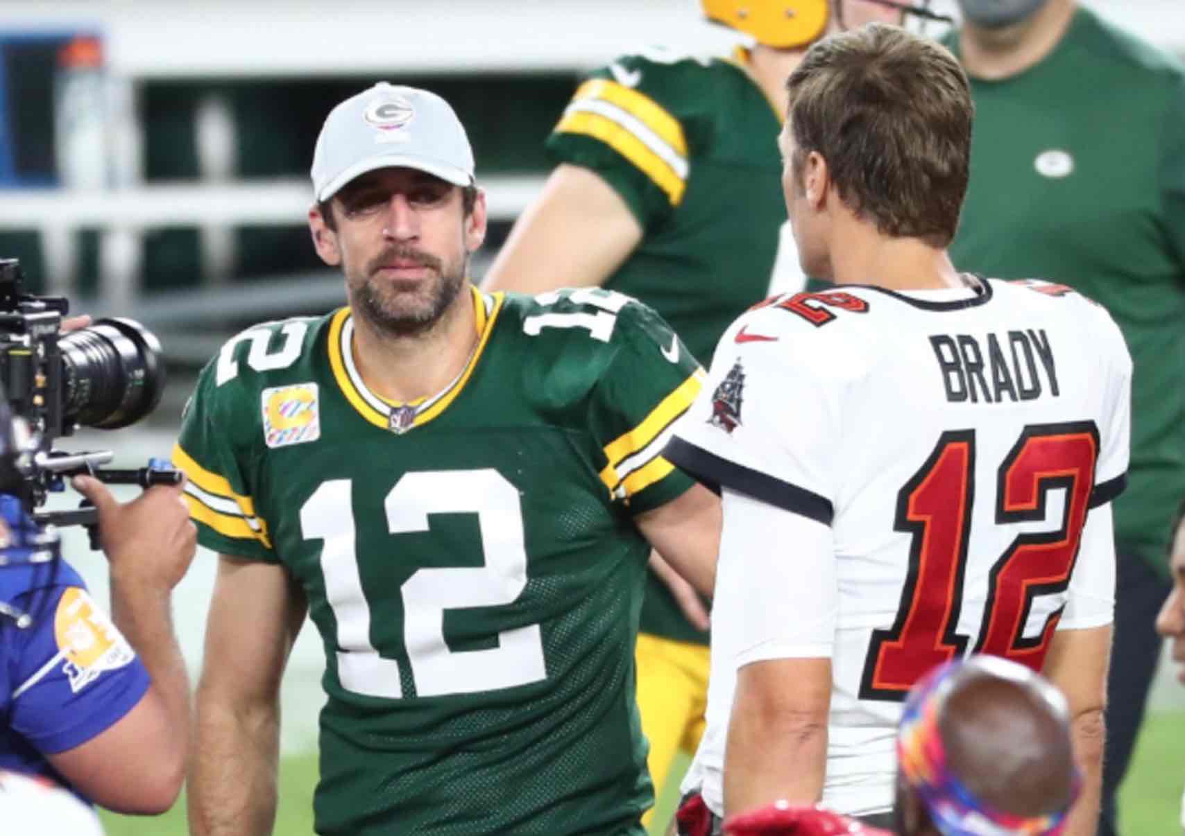 Sportsbooks Predict Brady, Rodgers To Retire from NFL in 2023