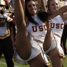 usc cheerleaders