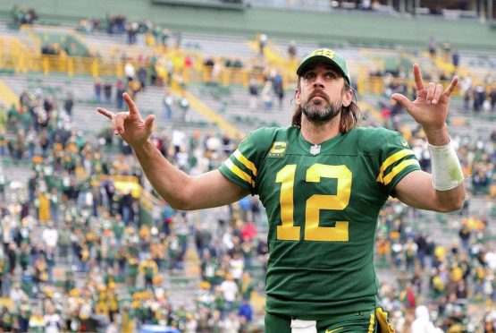 The Hefty Cost of an Aaron Rodgers Trade, According to an NFL Insider