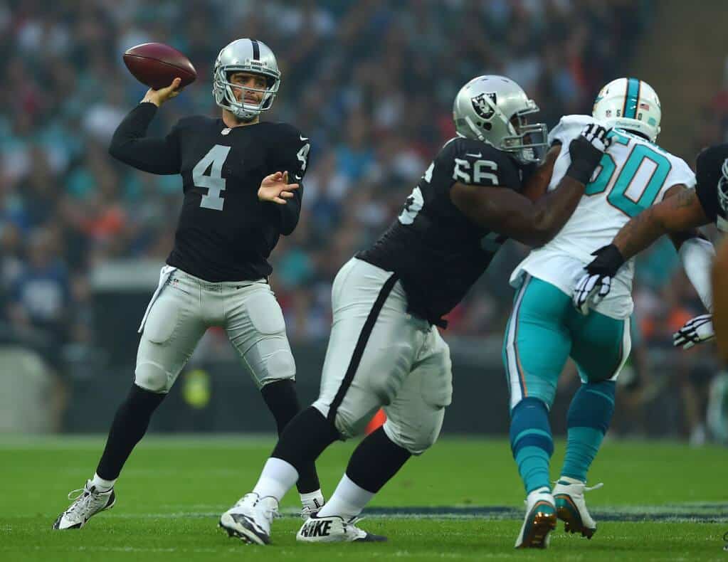 An NFL Insider Believes the Miami Dolphins Should Sign Derek Carr