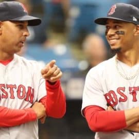 alex_cora_mookie_betts