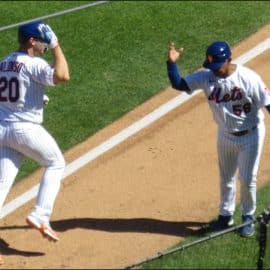 Alonso Home Run Rounding Third April 12