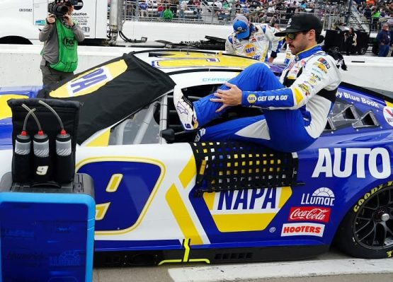 elliott returns to martinsville struggles (1)