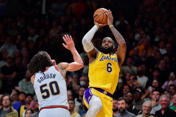 Los Angeles Lakers forward LeBron James shoots the ball.