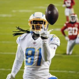 Los Angeles Chargers wide receiver Mike Williams (81)