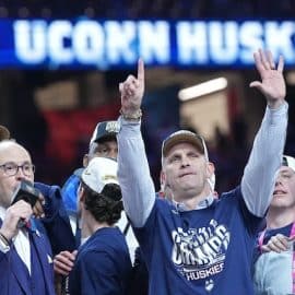 Connecticut Huskies head coach Dan Hurley