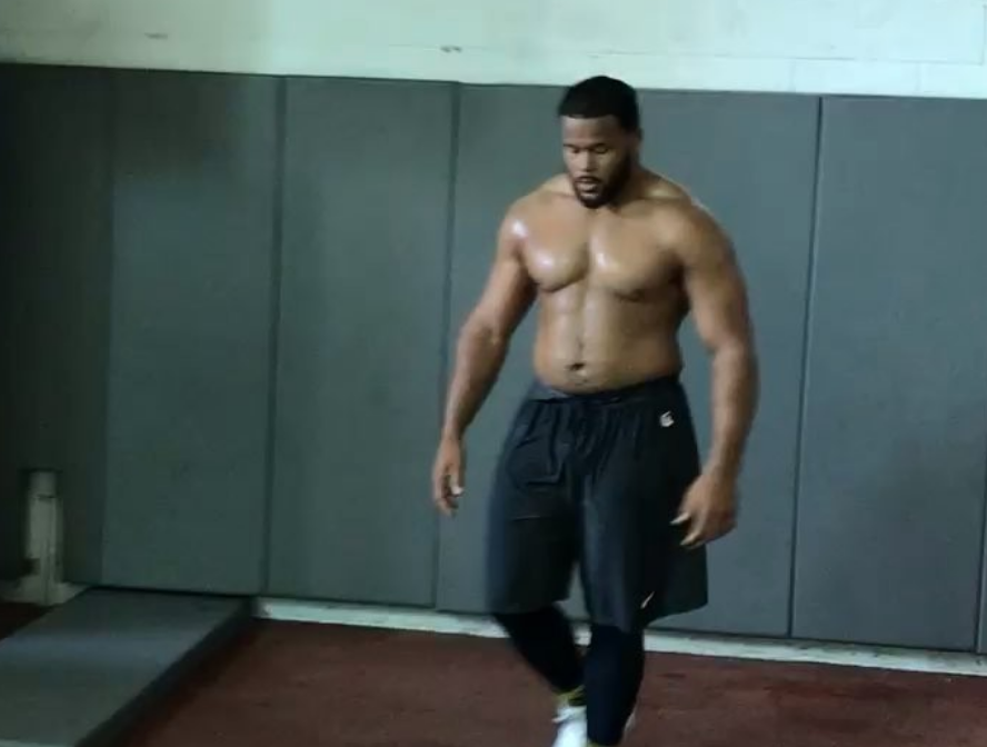 Aaron Donald Workout Aaron Donald Gets Last Great Training Session In Before La Rams Training