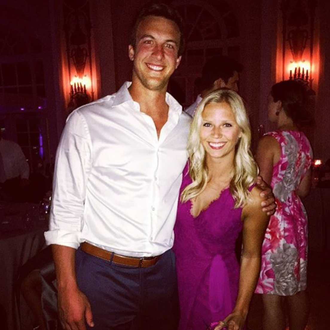 Trevor Siemian’s hot girlfriend is turning heads for the right reasons ...