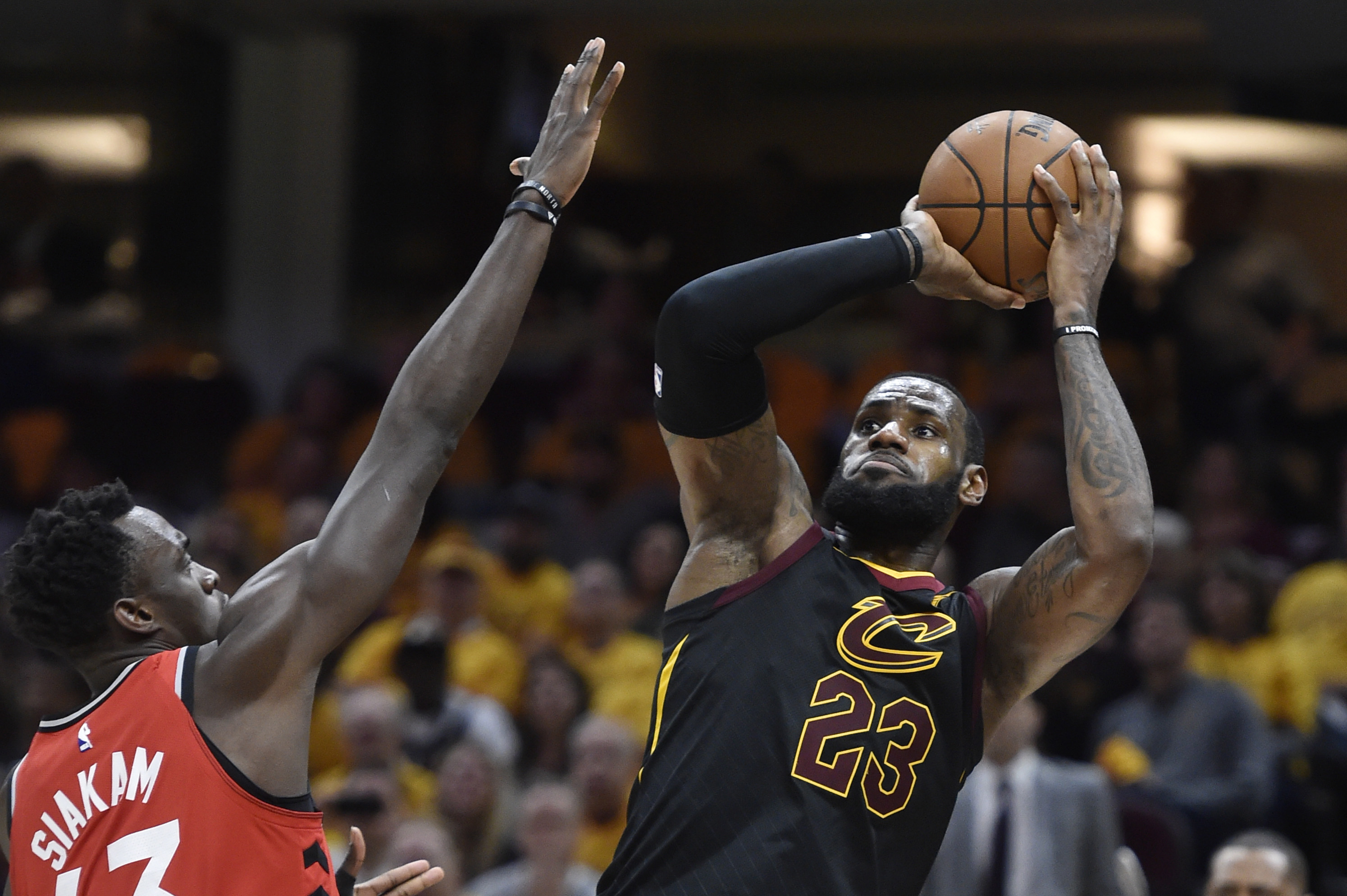 Watch LeBron James Hit Insane Circus Shot While Falling Out Of Bounds ...