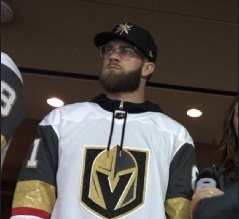 Bryce Harper looked sad rocking Golden Knights jersey among Caps fans ...