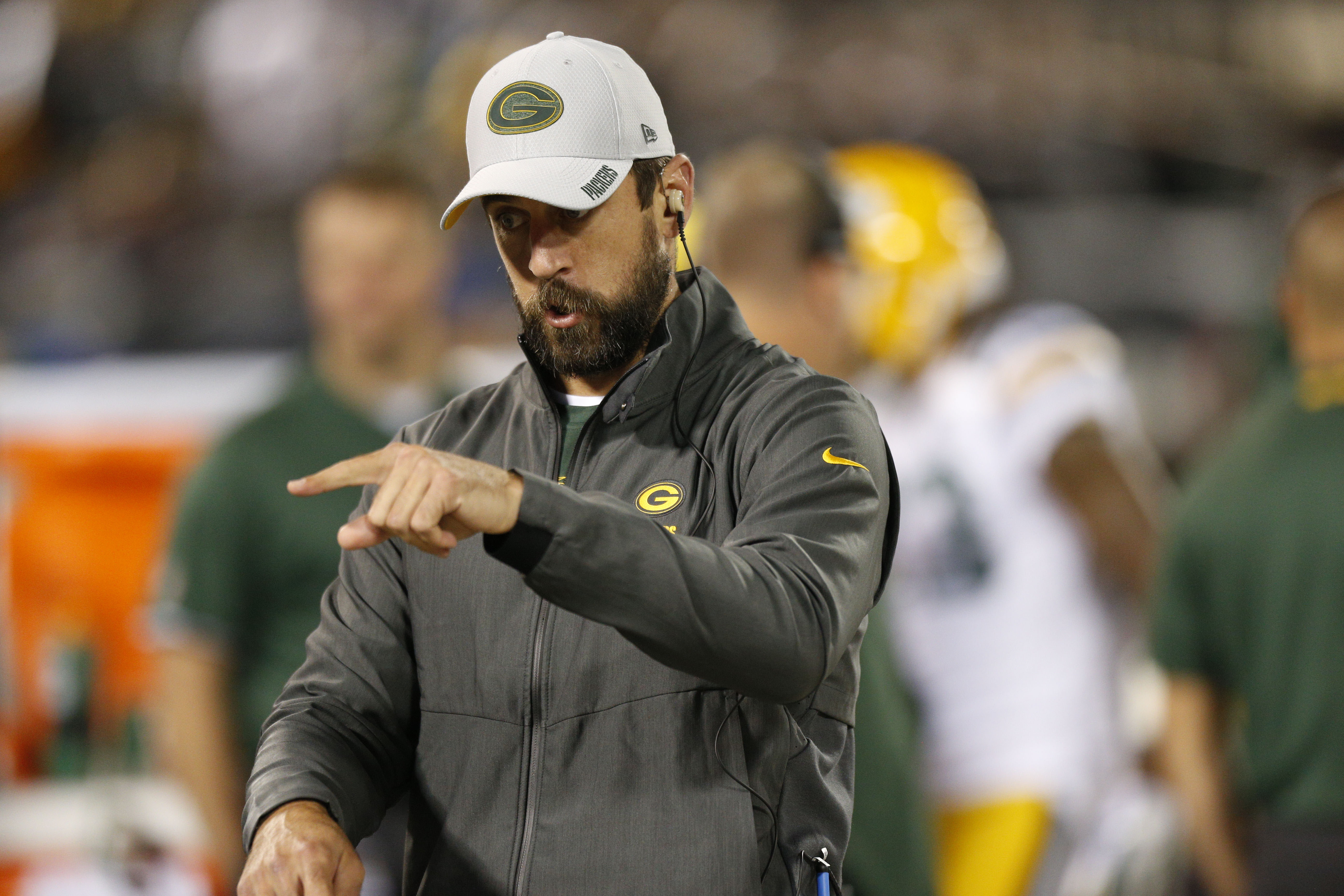 Aaron Rodgers sets the bar for contracts, highestpaid player