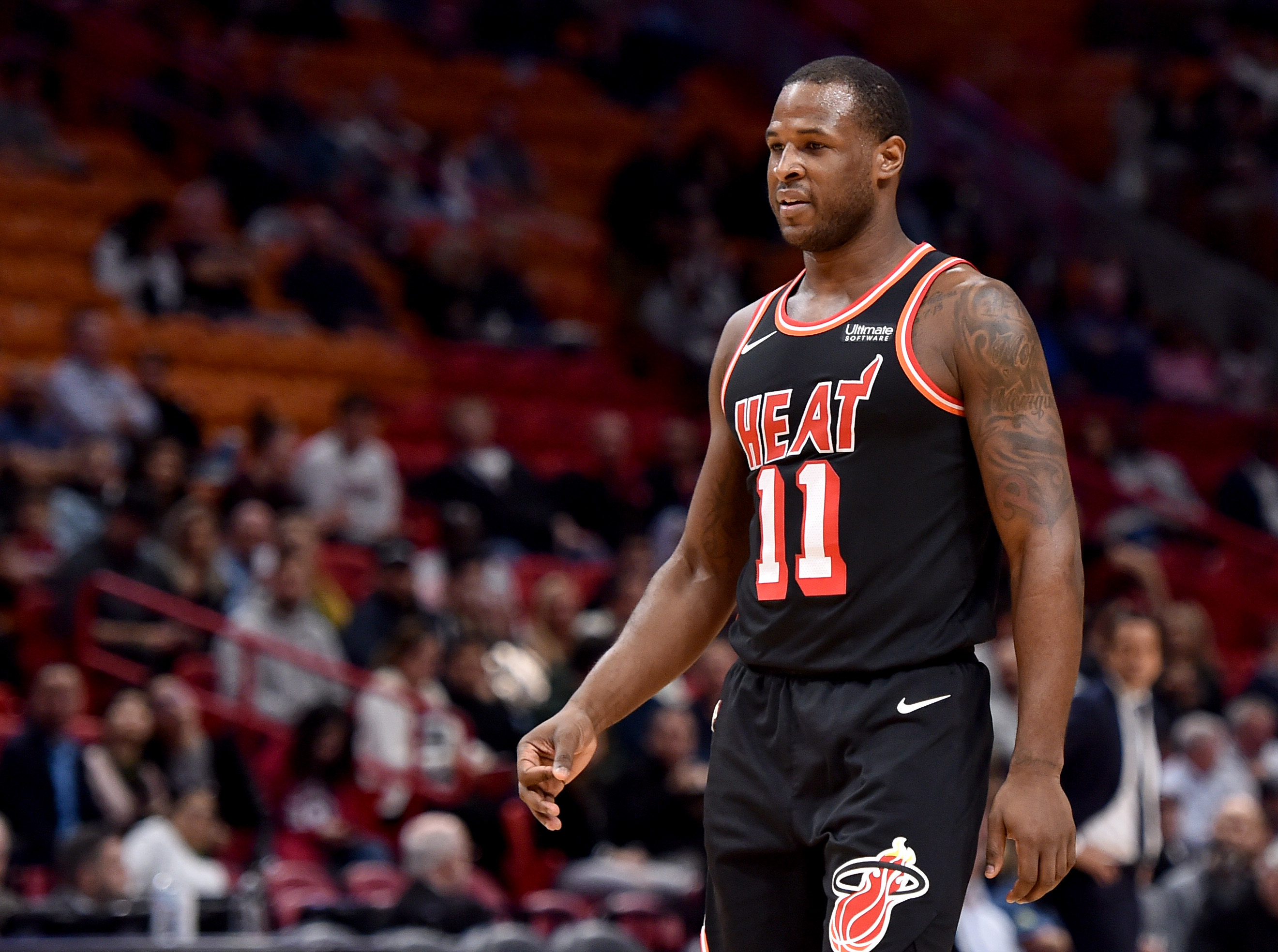 Dion Waiters roasted for looking overweight in team photo | The Sports ...
