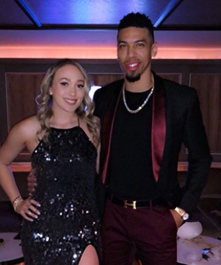 Look Danny Green S Hot Girlfriend Is Spurs Good Luck Charm The Sports Daily