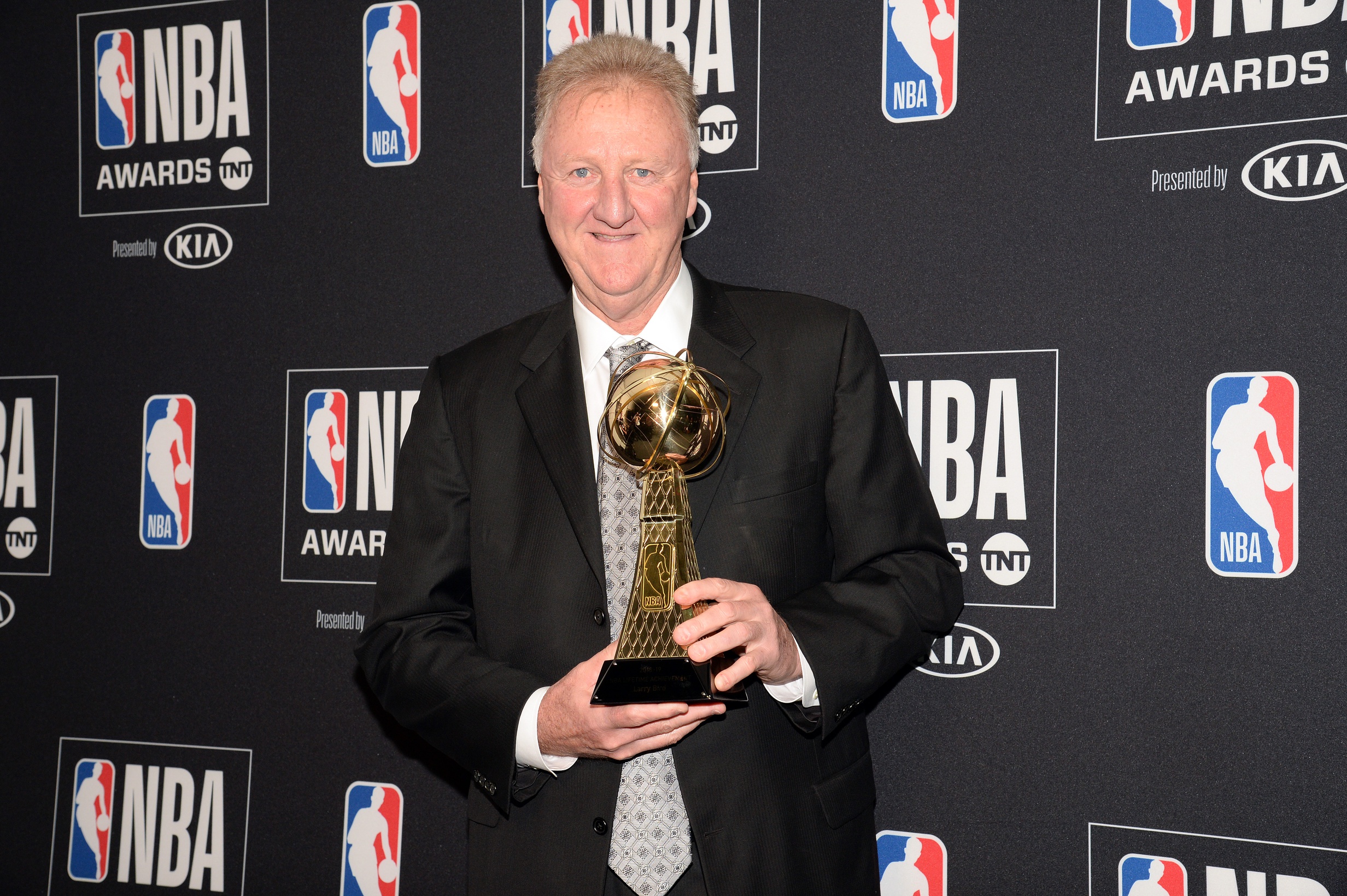 Awful artist is the latest to lose to Larry Bird | The Sports Daily