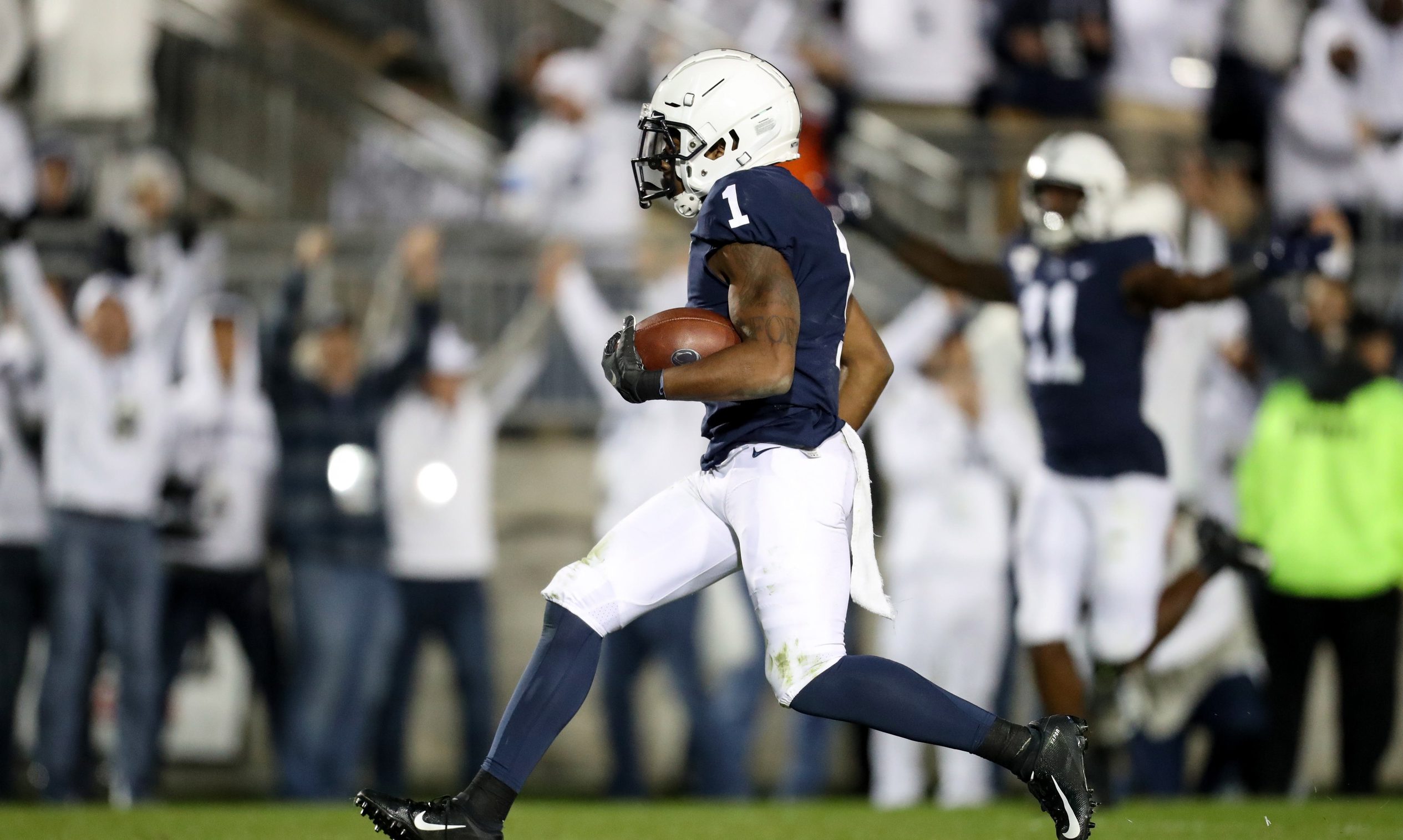 Penn State moves up to No. 6 in AP and coaches top 25