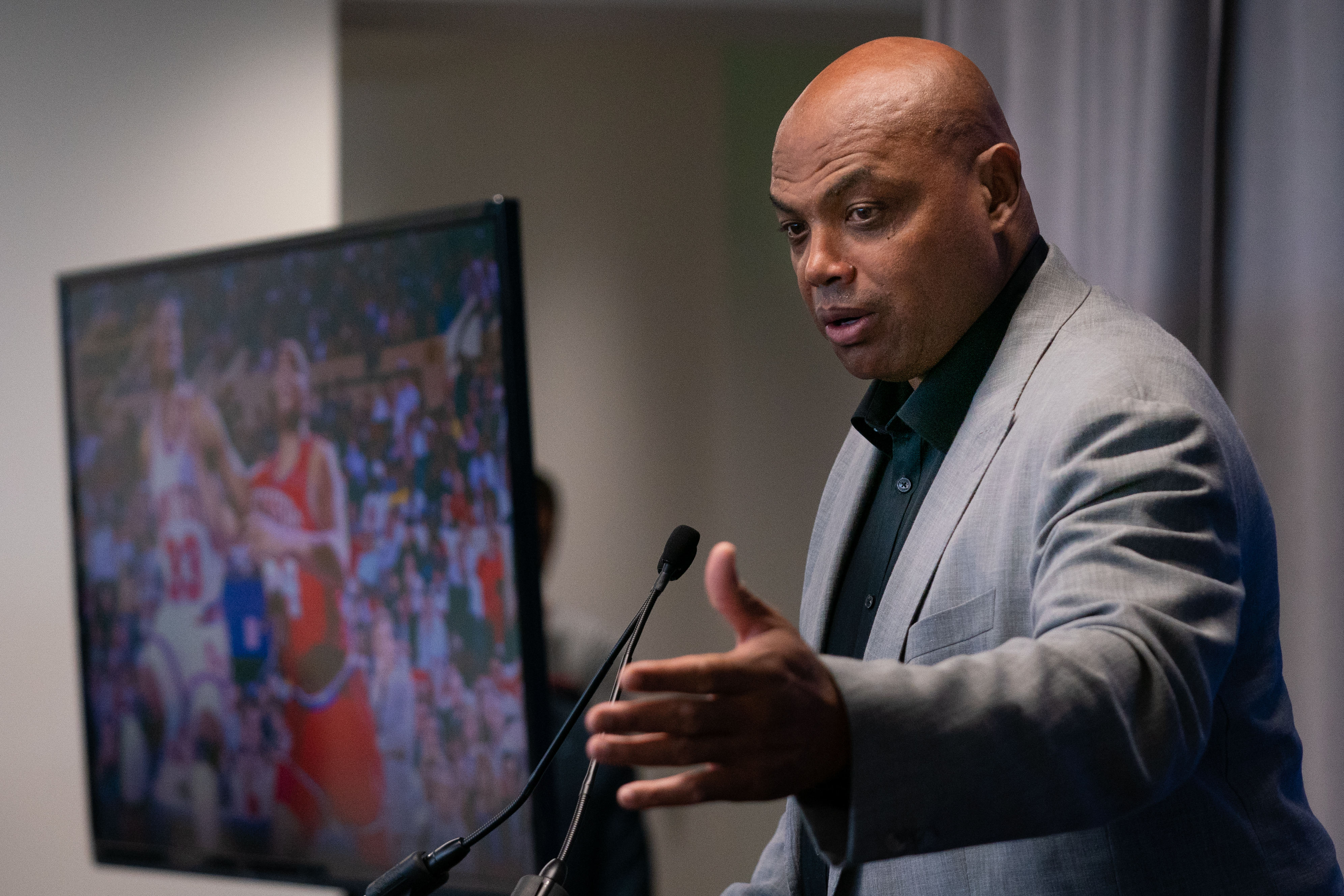 Charles Barkley explains why Sixers have ‘no chance’ of reaching NBA